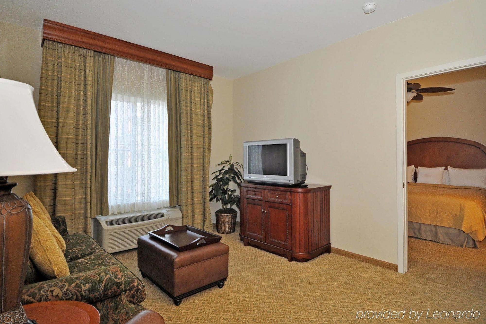Homewood Suites By Hilton Denver West - Lakewood Room photo